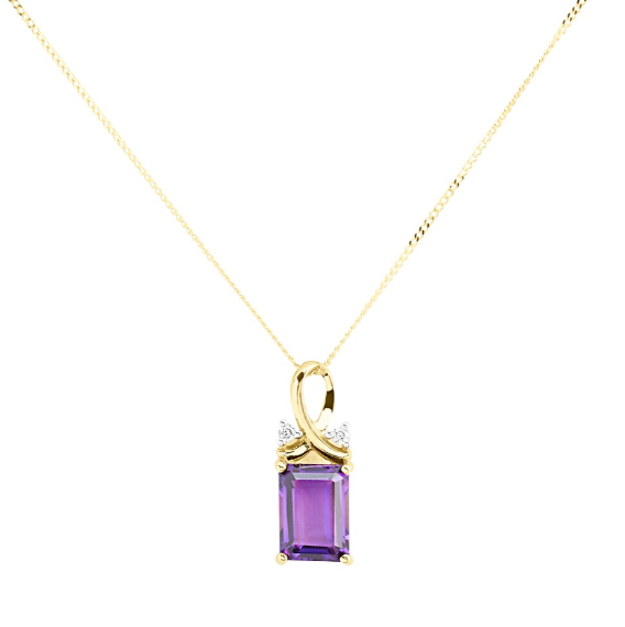 A purple pendant on a gold chain
Description automatically generated